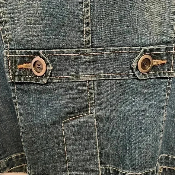 Denim Jacket 2 Button  Blazer Blue Size 11 Stretch Mid Wash - Picture 6 of 6